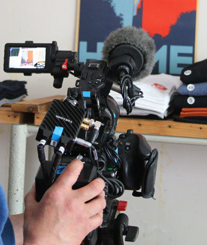 Bekannt aus Funk und Fernsehen.