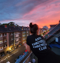 Laden Sie das Bild in den Galerie-Viewer, Anti Ehrenfeld
