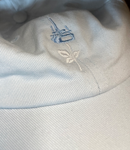 Laden Sie das Bild in den Galerie-Viewer, Rose Dad Cap
