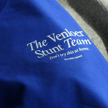 Laden Sie das Bild in den Galerie-Viewer, Stunt Team Shirt
