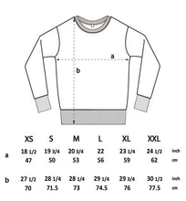 Laden Sie das Bild in den Galerie-Viewer, Wirrer Sweater
