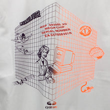 Laden Sie das Bild in den Galerie-Viewer, Wirres Shirt
