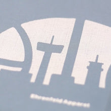Laden Sie das Bild in den Galerie-Viewer, Skyline Shirt
